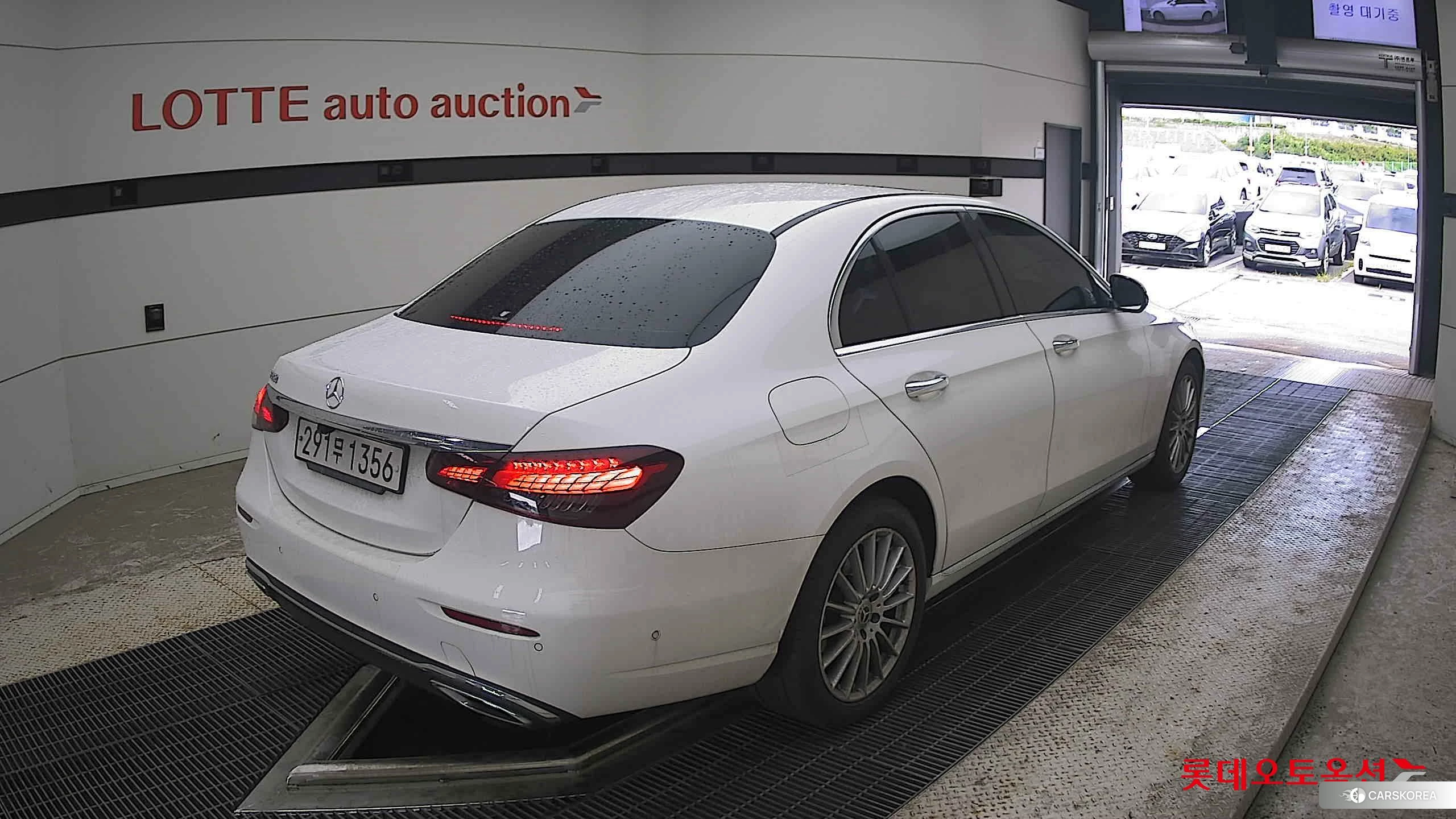 Mercedes-Benz Mercedes-Benz E250 id 4498463 из Кореи 31
