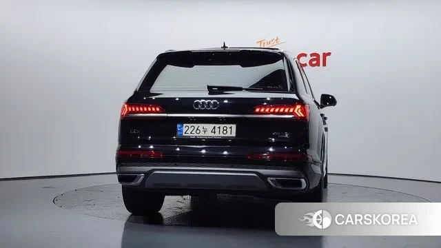 Audi Q7 (4M) id 3626100 из Кореи 14