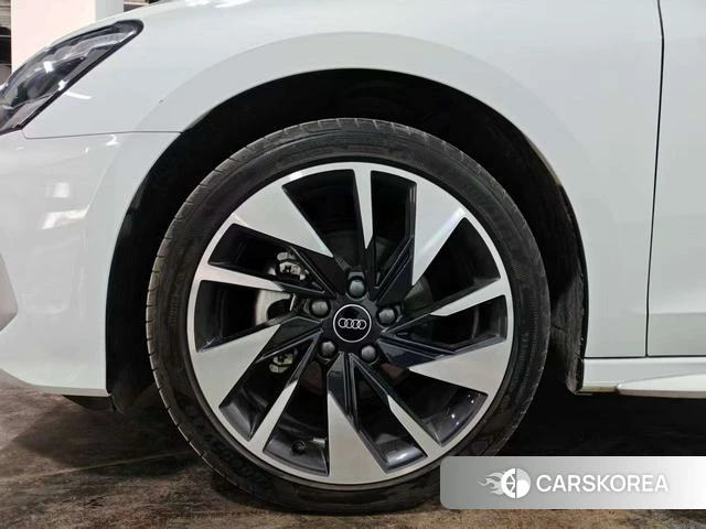 Audi A3 id 4278858 из Китая 11