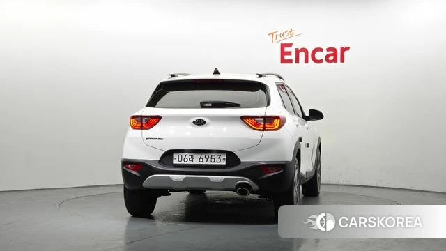 Kia Stonic id 3917080 из Кореи 14