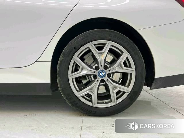 BMW i3 id 3889099 из Китая 14