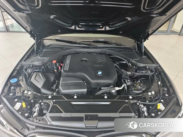 BMW 3 series 2024 Темно-серый из Китая, фото 4