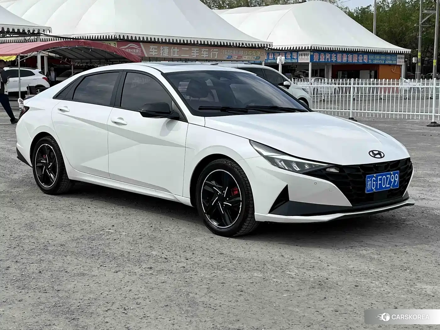 Hyundai Elantra 2023 Белый из Китая, фото 4