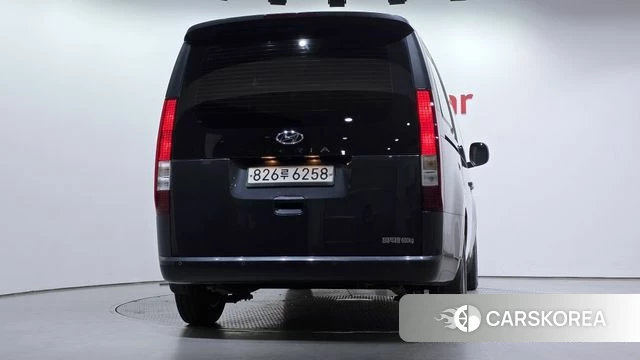 Hyundai Staria id 3941159 из Кореи 14