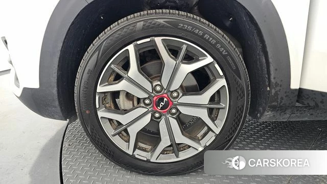 Kia Seltos id 4415822 из Кореи 30