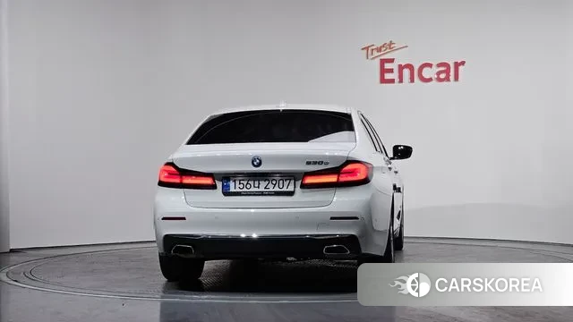 BMW 5 Series (G30) id 3610873 из Кореи 14