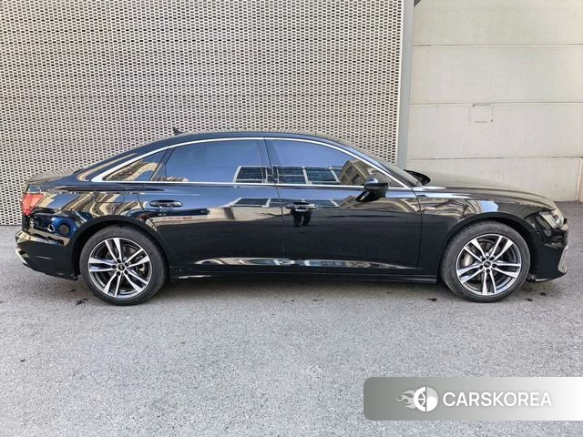 Audi A6L 2023 Черный из Китая, фото 4