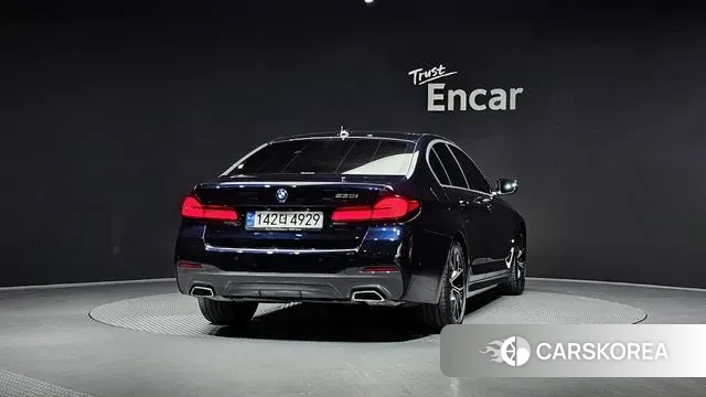 BMW 5 Series (G30) id 3457880 из Кореи 14