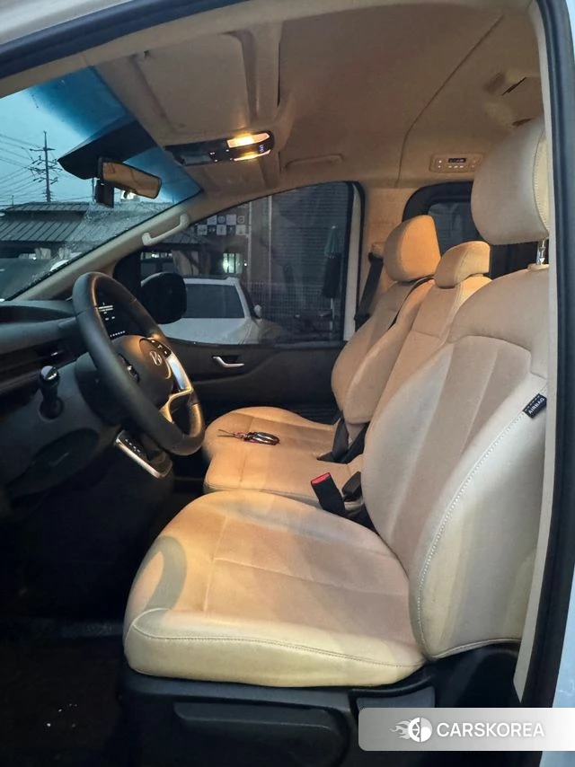 Hyundai Staria 2024 Белый из Кореи, фото 6