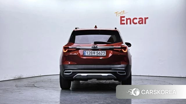 Kia Seltos id 3954746 из Кореи 14