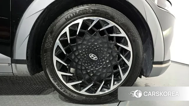 Hyundai Ionic 5 id 3399067 из Кореи 13