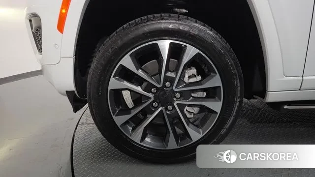 Jeep Grand Cherokee (WL) id 3295125 из Кореи 14