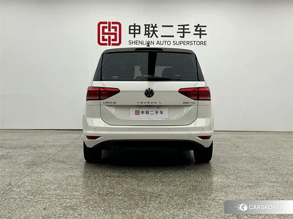 Volkswagen Touran 2021 Белый из Китая, фото 6