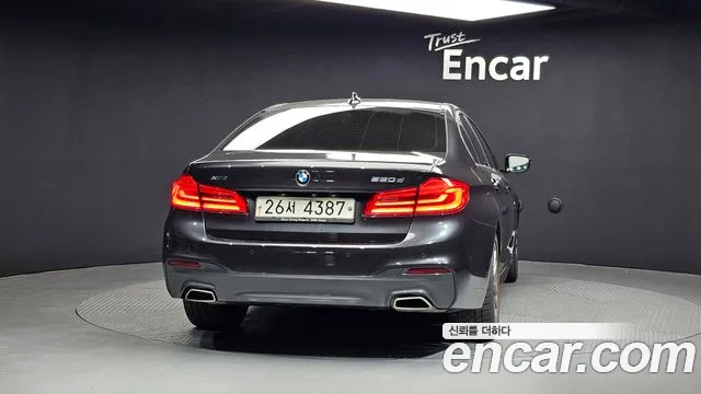 BMW 5 Series (G30) id 2701133 из Кореи 14