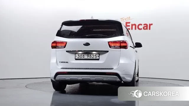 Kia All New Carnival id 3728801 из Кореи 14