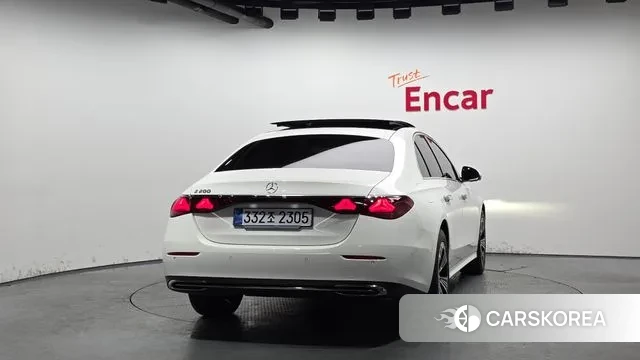 Mercedes-Benz E-Class W214 id 3731179 из Кореи 14