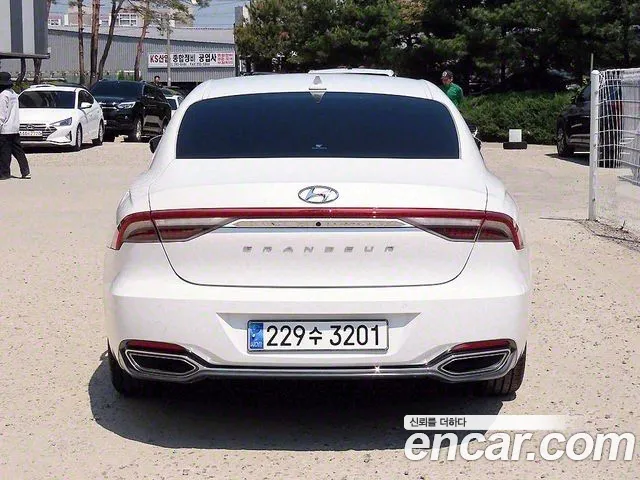 Hyundai The New Grandeur IG id 2691506 из Кореи 14