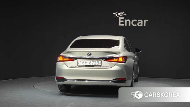 Lexus ES300h 7th generation id 3936776 из Кореи 14