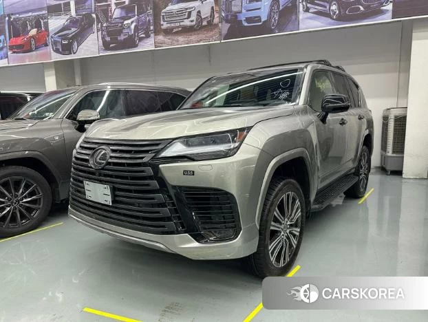 Lexus LX 2024 Серебристо-серый из Китая, фото 4
