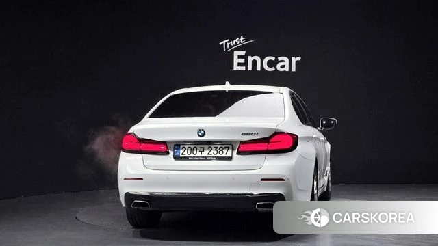 BMW 5 Series (G30) id 3965280 из Кореи 14