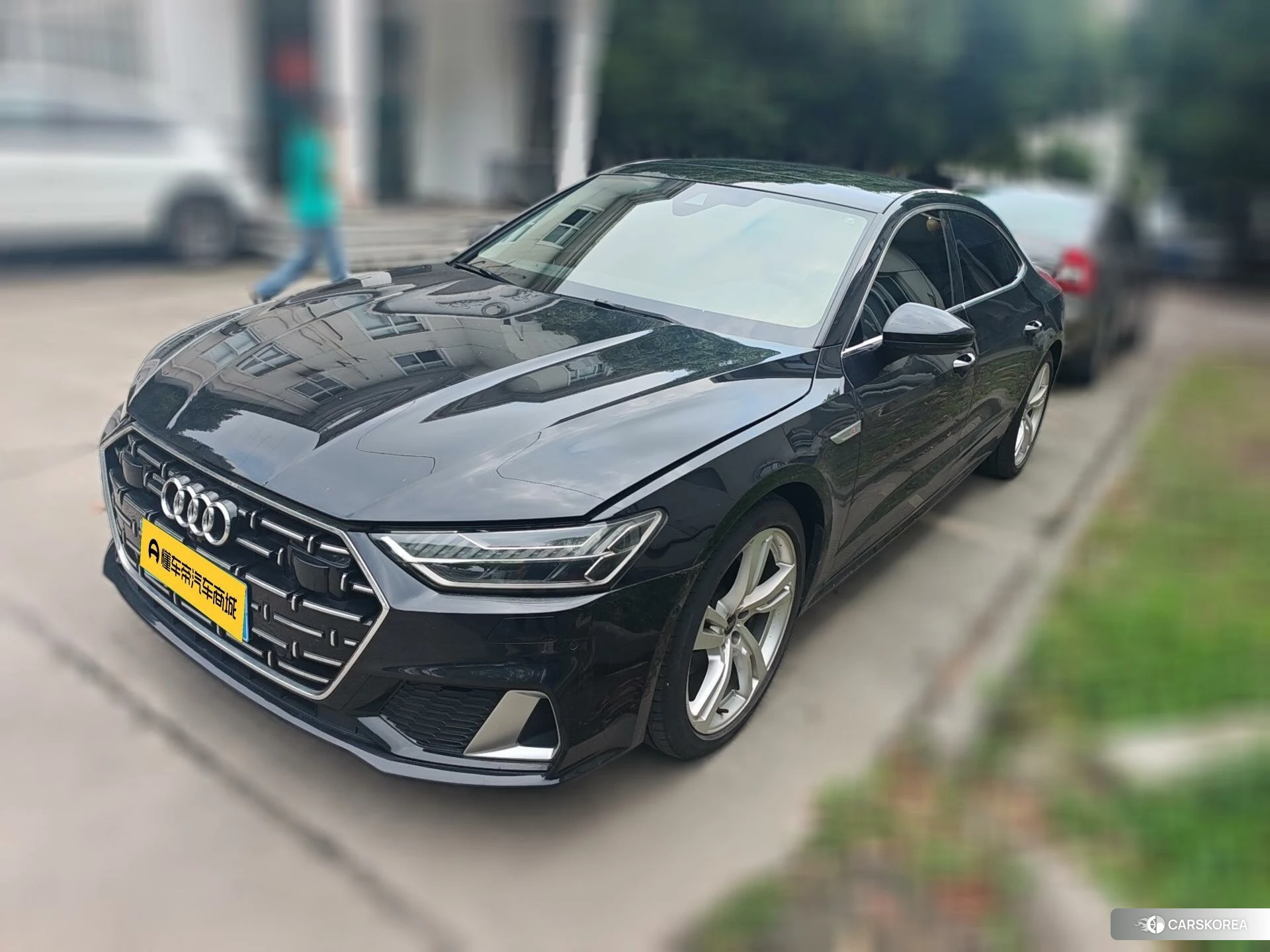 Audi A7L 2023 Черный из Китая, фото 4