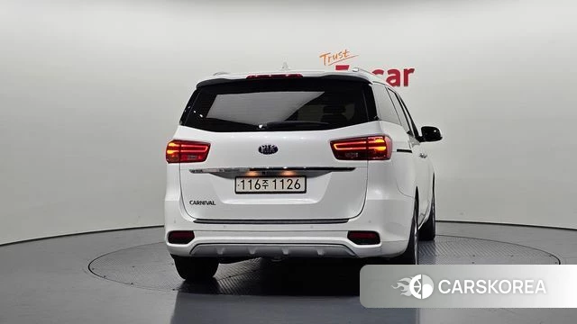 Kia The New Carnival id 4417133 из Кореи 14