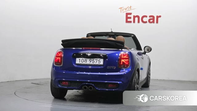 Mini Cooper S Convertible id 4339673 из Кореи 25