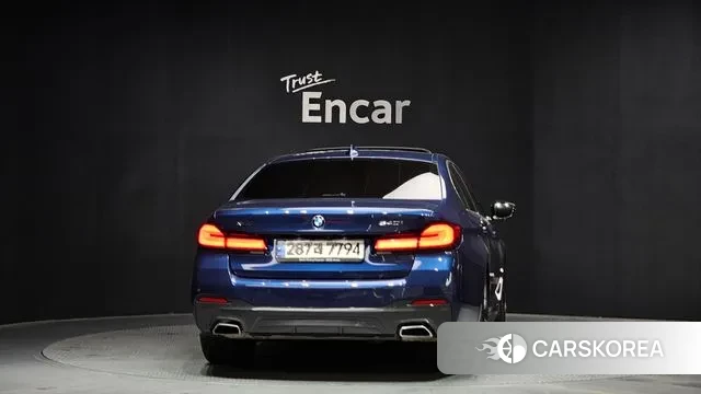 BMW 5 Series (G30) id 3577782 из Кореи 14