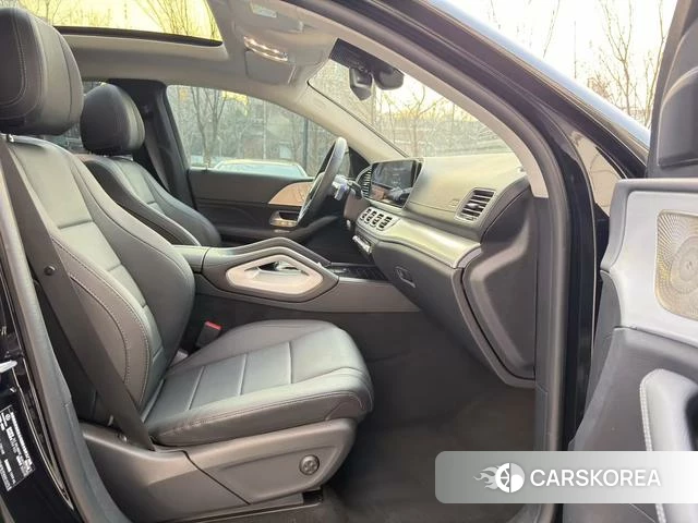 Mercedes-Benz GLE coupe id 3889932 из Китая 21