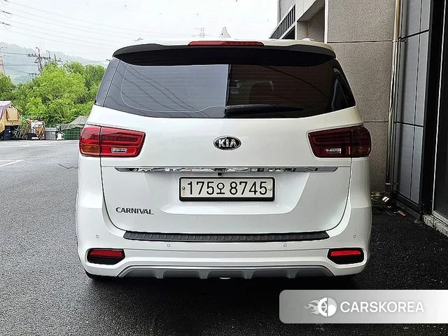 Kia The New Carnival id 4363344 из Кореи 13