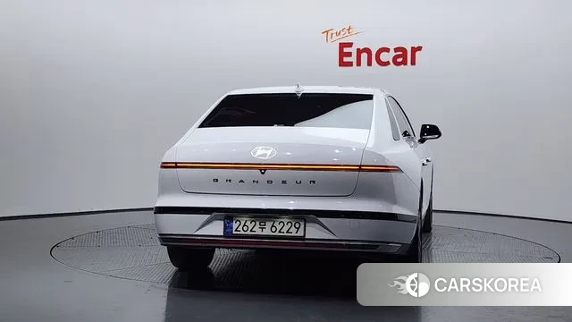 Hyundai Grandeur Hybrid (GN7) id 3599731 из Кореи 14