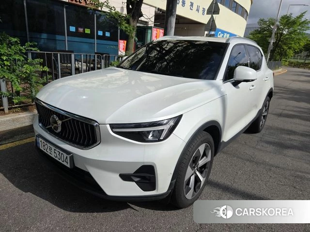 Volvo XC40 2022 Белый из Кореи, фото 4