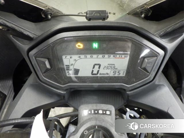 Проданный Honda CBR400R id 4000024 из Японии, фото 18