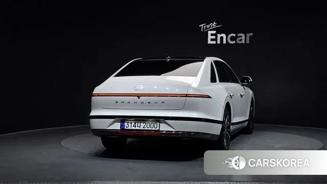 Hyundai Grandeur Hybrid (GN7) id 3734445 из Кореи 14