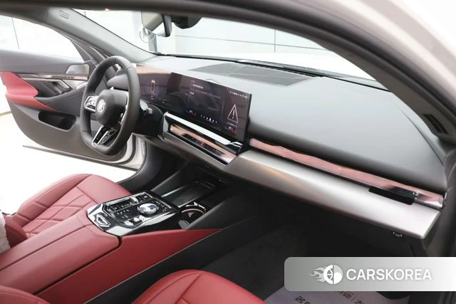 BMW 5 series id 4198976 из Китая 28