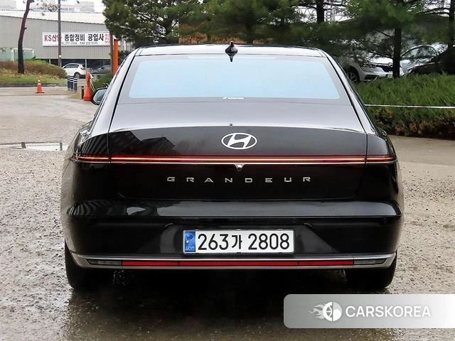 Hyundai Grandeur (GN7) id 3922265 из Кореи 14