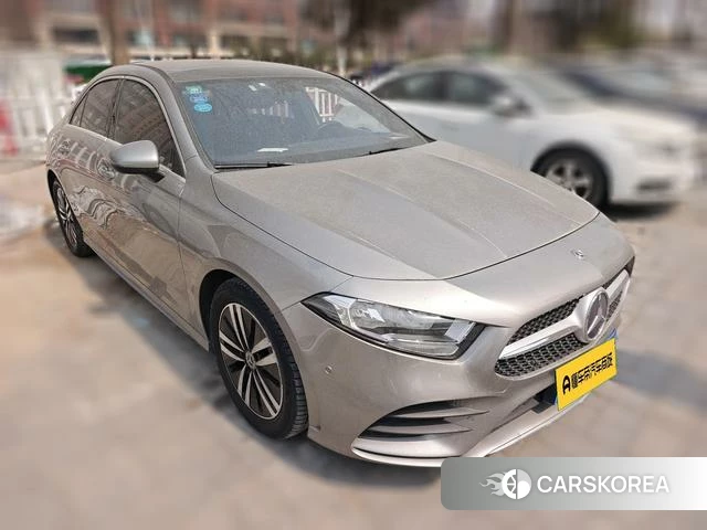 Mercedes-Benz Class A 2019 Темно-серый из Китая, фото 4