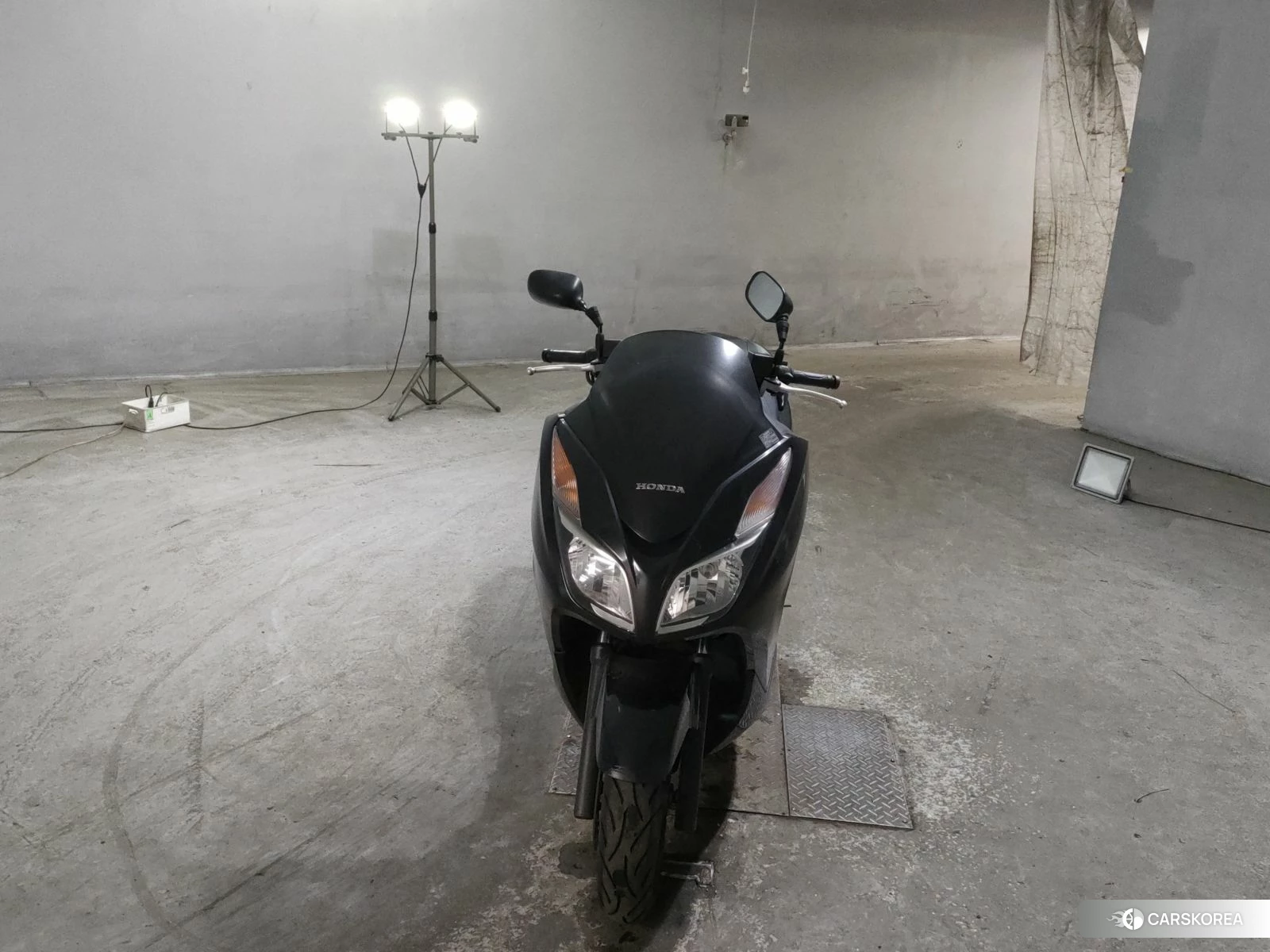 Проданный Honda FORZA id 3948660 из Японии, фото 3