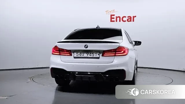 BMW 5 Series (G30) id 3161541 из Кореи 14