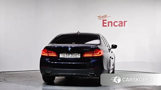 BMW 5 Series (G30) id 3626683 из Кореи 14