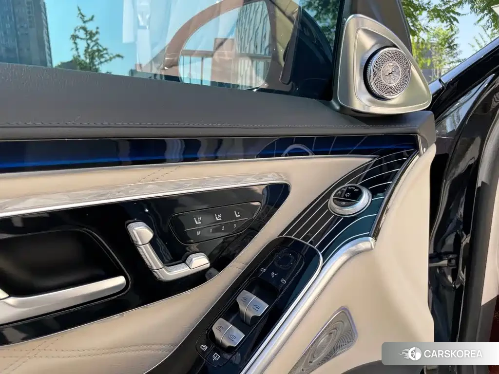 Mercedes-Benz Maybach S-Class id 4669463 из Китая 21