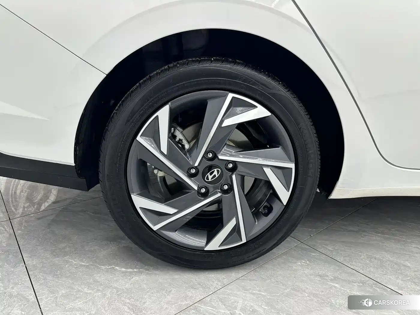 Hyundai Elantra id 4600663 из Китая 15
