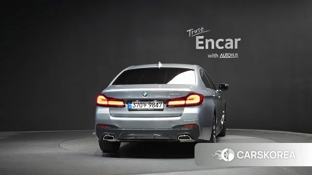 BMW 5 Series (G30) id 4935504 из Кореи 27