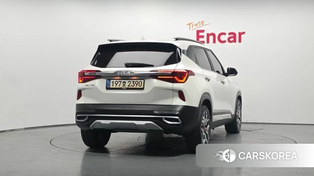 Kia Seltos id 4696989 из Кореи 31