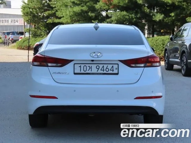 Hyundai Avante AD id 2937417 из Кореи 13