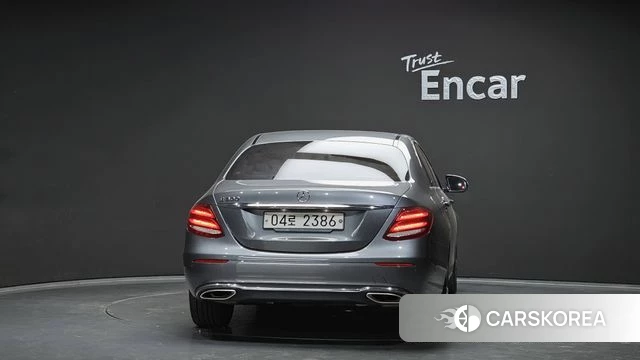 Mercedes-Benz E-Class W213 id 3917161 из Кореи 14