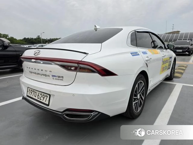 Hyundai The New Grandeur IG id 4406239 из Кореи 13