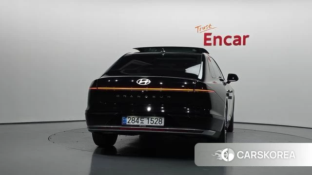 Hyundai Grandeur (GN7) id 4243359 из Кореи 28