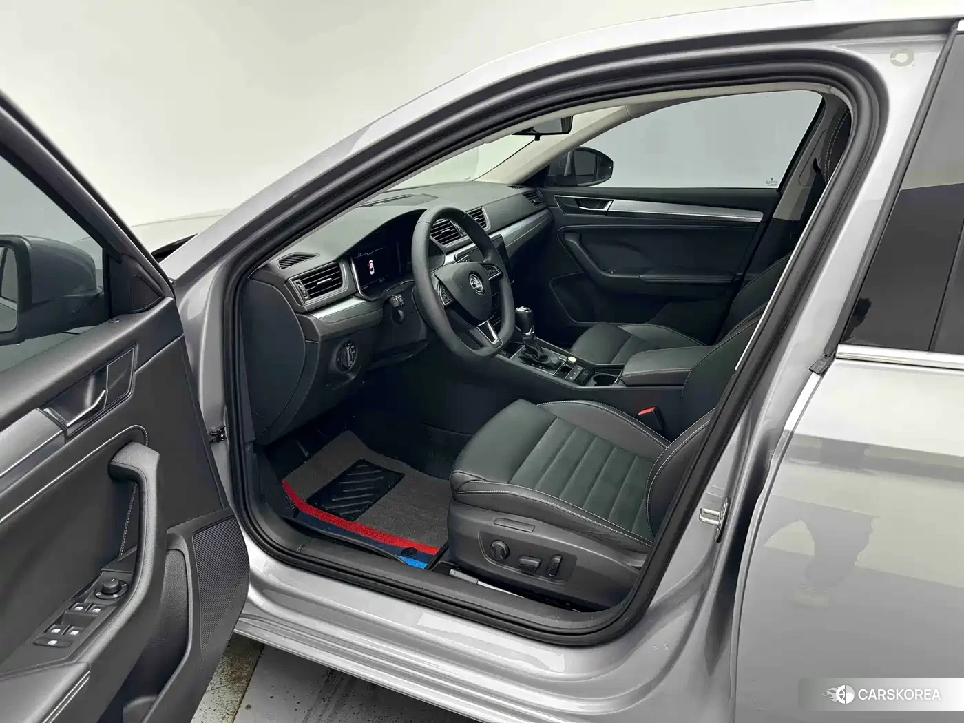 Skoda Superb id 4654468 из Китая 13