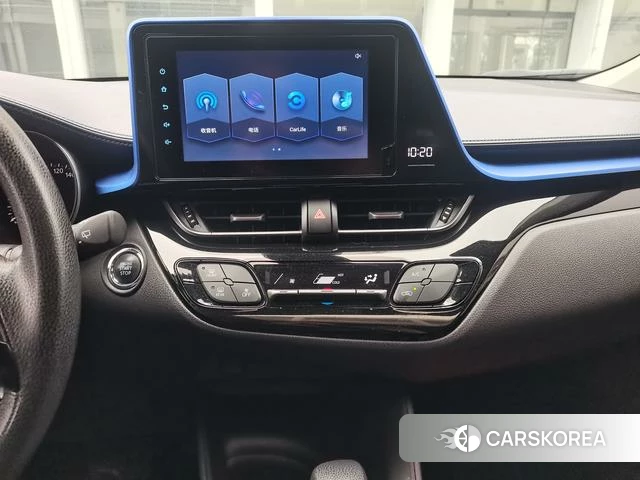 Toyota C-HR id 4238586 из Китая 8